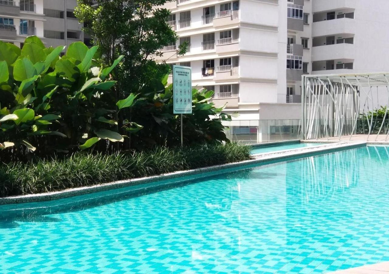 Kl Gateway Premium Residences By Moka Kuala Lumpur Exterior foto